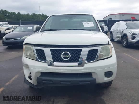 2013 Nissan Frontier SV z VIN 1N6AD0EV3DN719388, wystawiony jako IAAI lot #43338540 z przebiegiem 285 855 mil mil oraz . Historia ofert i sprzedaży dostępna na DreamBid. Obrazek 11.