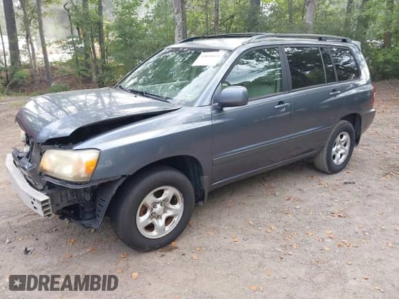 2007 Toyota Highlander z VIN JTEGD21A170162215, wystawiony jako IAAI lot #43051611 z przebiegiem 225 261 mil mil oraz . Historia ofert i sprzedaży dostępna na DreamBid. Obrazek 2.