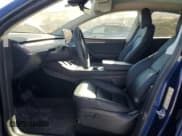 ✅ 2024 Tesla Model Y Long Range • VIN: 7SAYGAEE5RF003891 • Lot: 45431355. Wystawiony na Copart z przebiegiem 25 609 mil. Bezpłatny archiwum sprzedaży aukcyjnych z USA i szczegółowy raport historii pojazdu na DreamBid. Zdjęcie 7.