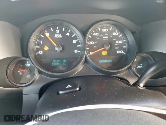 ✅ 2009 GMC Sierra 1500 SL • VIN: 1GTEC19C69Z274148 • Лот: 91084315. Опубликован ранее на Copart с пробегом 292 490 миль. Бесплатный доступ к архиву аукционных продаж из США и подробный отчёт об истории автомобиля на DreamBid. Изображение 9.