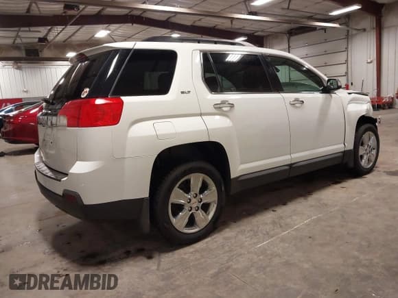 ✅ 2015 GMC Terrain SLT • VIN: 2GKALSEK7F6263981 • Lot: 42593438. Wystawiony na IAAI z przebiegiem 132 067 mil. Bezpłatny archiwum sprzedaży aukcyjnych z USA i szczegółowy raport historii pojazdu na DreamBid. Zdjęcie 4.