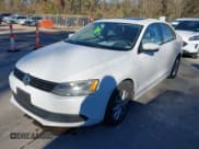 ✅ 2011 Volkswagen Jetta SE • VIN: 3VWDZ7AJ2BM319355 • Lot: 43669991. Wystawiony na IAAI z przebiegiem 177 438 mil. Bezpłatny archiwum sprzedaży aukcyjnych z USA i szczegółowy raport historii pojazdu na DreamBid. Zdjęcie 2.