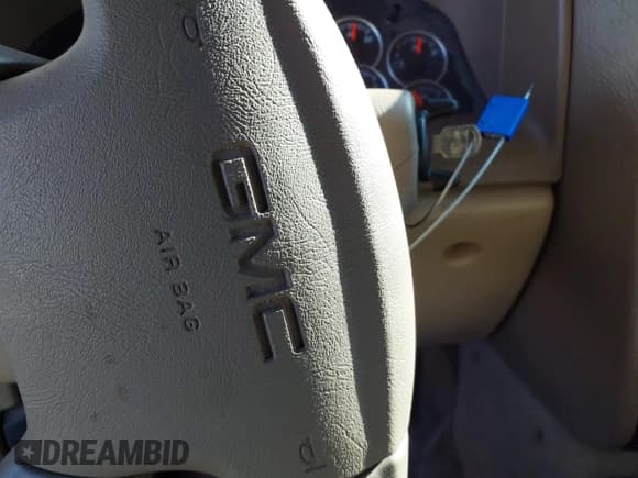 ✅ 2004 GMC Envoy SLE • VIN: 1GKDS13S242367320 • Lot: 43741255. Listed on IAAI with 280,628 mi. Free auction sales archive from the USA and detailed vehicle history report at DreamBid. Image 11.