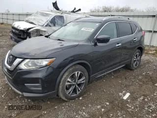 ✅ 2019 Nissan Rogue SV • VIN: 5N1AT2MTXKC765211 • Lot: 81684655. Wystawiony na Copart z przebiegiem 109 836 mil. Bezpłatny archiwum sprzedaży aukcyjnych z USA i szczegółowy raport historii pojazdu na DreamBid. Zdjęcie 1.