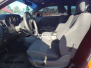 ✅ 2010 Dodge Challenger SE • VIN: 2B3CJ4DV1AH229728 • Lot: 70408574. Wystawiony na Copart z przebiegiem 98 147 mil. Bezpłatny archiwum sprzedaży aukcyjnych z USA i szczegółowy raport historii pojazdu na DreamBid. Zdjęcie 7.