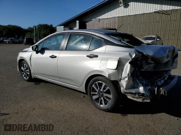 ✅ 2023 Nissan Versa S • VIN: 3N1CN8DV4PL868845 • Lot: 81647185. Wystawiony na Copart z przebiegiem 14 916 mil. Bezpłatny archiwum sprzedaży aukcyjnych z USA i szczegółowy raport historii pojazdu na DreamBid. Zdjęcie 2.