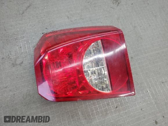 ✅ 2007 Dodge Caliber SXT • VIN: 1B3HB48B27D100938 • Лот: 76766224. Опубликован ранее на Copart с пробегом Не указан. Бесплатный доступ к архиву аукционных продаж из США и подробный отчёт об истории автомобиля на DreamBid. Изображение 14.