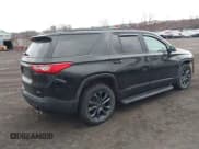 ✅ 2021 Chevrolet Traverse RS • VIN: 1GNEVJKW1MJ266519 • Lot: 41722070. Wystawiony na IAAI z przebiegiem 76 607 mil. Bezpłatny archiwum sprzedaży aukcyjnych z USA i szczegółowy raport historii pojazdu na DreamBid. Zdjęcie 4.