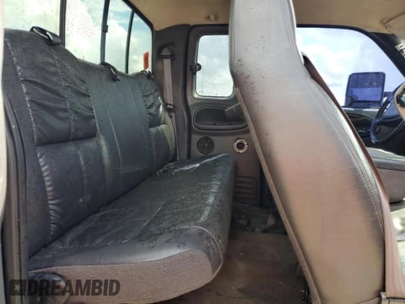 ✅ 2002 Dodge 3500 • VIN: 3B7MF33612M274695 • Lot: 71473245. Listed on Copart with Not provided. Free auction sales archive from the USA and detailed vehicle history report at DreamBid. Image 10.