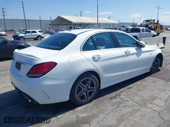 ✅ 2020 Mercedes-Benz C 43 AMG • VIN: 55SWF6EB3LU331939 • Lot: 42684811. Wystawiony na IAAI z przebiegiem 90 875 mil. Bezpłatny archiwum sprzedaży aukcyjnych z USA i szczegółowy raport historii pojazdu na DreamBid. Zdjęcie 4.