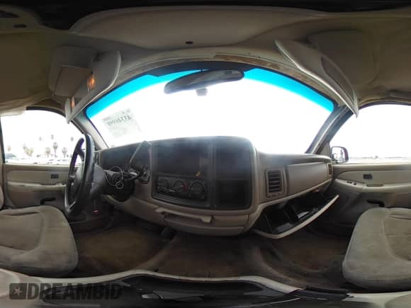 2002 Chevrolet Tahoe LS с VIN 1GNEC13Z42R220342, выставлен на аукционе IAAI как лот 43346998 с пробегом 173 821 миль миль и . История ставок и продаж доступна на DreamBid. Изображение 18.