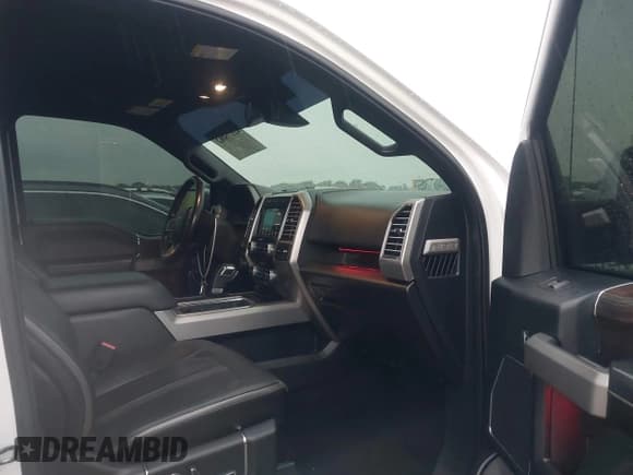 ✅ 2017 Ford F-150 XL • VIN: 1FTEW1EG9HFC88982 • Lot: 42175082. Listed on IAAI with 144,452 mi. Free auction sales archive from the USA and detailed vehicle history report at DreamBid. Image 5.