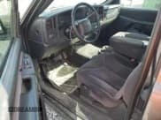 ✅ 2002 GMC Sierra 1500 SLE • VIN: 1GTEC19V62E112597 • Lot: 77133154. Listed on Copart with 288,080 mi. Free auction sales archive from the USA and detailed vehicle history report at DreamBid. Image 8.