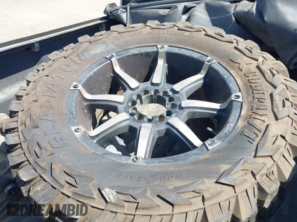 ✅ 2015 Chevrolet Silverado 1500 High Country • VIN: 3GCUKTEJ6FG187019 • Лот: 42836069. Опубликован ранее на IAAI с пробегом 144 832 миль. Бесплатный доступ к архиву аукционных продаж из США и подробный отчёт об истории автомобиля на DreamBid. Изображение 19.