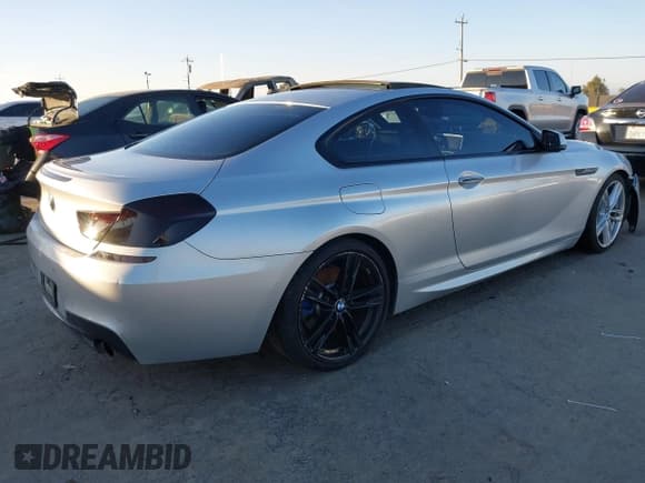 ✅ 2014 BMW 6 Series • VIN: WBALY1C56EDZ73481 • Lot: 41369040. Listed on IAAI with 113,190 mi. Free auction sales archive from the USA and detailed vehicle history report at DreamBid. Image 4.