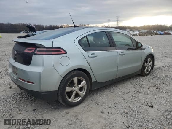 ✅ 2012 Chevrolet Volt • VIN: 1G1RB6E49CU118229 • Lot: 86021574. Wystawiony na Copart z przebiegiem 143 754 mil. Bezpłatny archiwum sprzedaży aukcyjnych z USA i szczegółowy raport historii pojazdu na DreamBid. Zdjęcie 3.