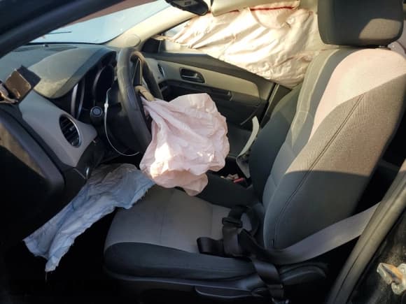 ✅ 2012 Chevrolet Cruze LS • VIN: 1G1PC5SH1C7231953 • Лот: 85680625. Опубликован ранее на Copart с пробегом Не указан. Бесплатный доступ к архиву аукционных продаж из США и подробный отчёт об истории автомобиля на DreamBid. Изображение 7.