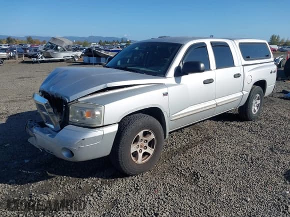 ✅ 2005 Dodge Dakota SLT • VIN: 1D7HW48N95S110474 • Lot: 43513144. Listed on IAAI with 209,765 mi. Free auction sales archive from the USA and detailed vehicle history report at DreamBid. Image 20.