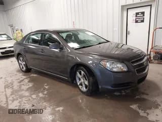 ✅ 2011 Chevrolet Malibu 1LT • VIN: 1G1ZC5E14BF166799 • Lot: 43572759. Wystawiony na IAAI z przebiegiem 233 837 mil. Bezpłatny archiwum sprzedaży aukcyjnych z USA i szczegółowy raport historii pojazdu na DreamBid. Zdjęcie 1.