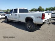 ✅ 2006 Chevrolet Silverado 2500HD LT3 • VIN: 1GCHK23D46F191371 • Lot: 59501965. Wystawiony na Copart z przebiegiem 157 537 mil. Bezpłatny archiwum sprzedaży aukcyjnych z USA i szczegółowy raport historii pojazdu na DreamBid. Zdjęcie 2.