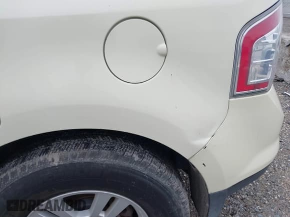 ✅ 2007 Ford Edge SE • VIN: 2FMDK36CX7BA88915 • Лот: 41986284. Опубликован ранее на IAAI с пробегом 153 966 миль. Бесплатный доступ к архиву аукционных продаж из США и подробный отчёт об истории автомобиля на DreamBid. Изображение 6.