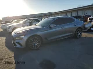 ✅ 2022 Genesis G70 2.0T • VIN: KMTG34TA9NU102447 • Лот: 92434555. Опубликован ранее на Copart с пробегом 28 799 миль. Бесплатный доступ к архиву аукционных продаж из США и подробный отчёт об истории автомобиля на DreamBid. Изображение 1.