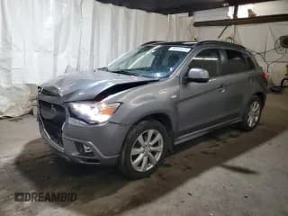 ✅ 2012 Mitsubishi Outlander SE • VIN: JA4AR4AU9CZ009499 • Lot: 90824675. Wystawiony na Copart z przebiegiem 108 168 mil. Bezpłatny archiwum sprzedaży aukcyjnych z USA i szczegółowy raport historii pojazdu na DreamBid. Zdjęcie 1.