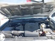 ✅ 2022 Toyota Tacoma TRD Sport • VIN: 3TMAZ5CN8NM168388 • Lot: 43206302. Listed on IAAI with 68,076 mi. Free auction sales archive from the USA and detailed vehicle history report at DreamBid. Image 10.