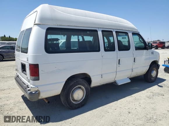 ✅ 2006 Ford Econoline Cargo • VIN: 1FTNE24W16DA32460 • Лот: 60887395. Опубликован ранее на Copart с пробегом 372 336 миль. Бесплатный доступ к архиву аукционных продаж из США и подробный отчёт об истории автомобиля на DreamBid. Изображение 3.