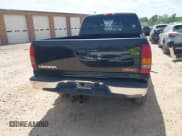 ✅ 2002 GMC Sierra 1500HD SLE • VIN: 1GTGK13U12F177055 • Lot: 42078642. Wystawiony na IAAI z przebiegiem 199 824 mil. Bezpłatny archiwum sprzedaży aukcyjnych z USA i szczegółowy raport historii pojazdu na DreamBid. Zdjęcie 16.