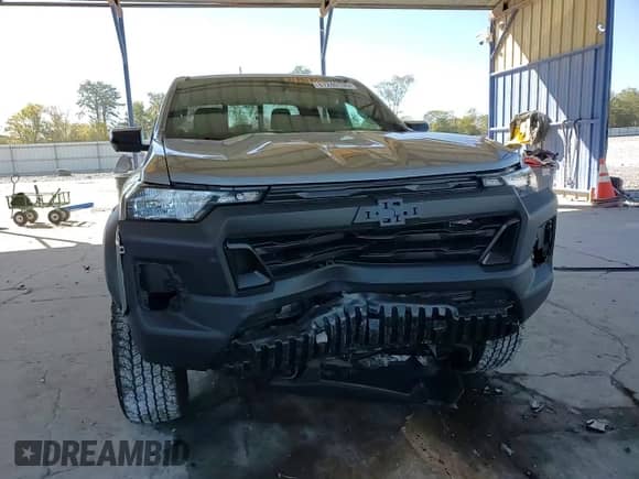 2024 Chevrolet Colorado 4WD Trail Boss с VIN 1GCPTEEK7R1309498, выставлен на аукционе Copart как лот 87240135 с пробегом 11 892 миль миль и Списание • Salvage title. История ставок и продаж доступна на DreamBid. Изображение 13.