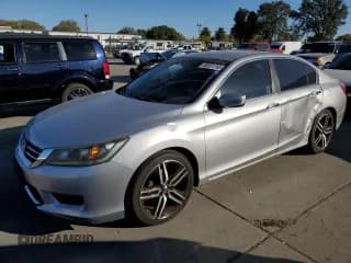 ✅ 2013 Honda Accord LX • VIN: 1HGCR2F33DA068505 • Lot: 82531745. Listed on Copart with 172,360 mi. Free auction sales archive from the USA and detailed vehicle history report at DreamBid. Image 1.