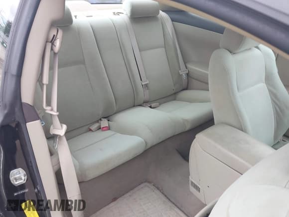 ✅ 2005 Toyota Solara SE • VIN: 4T1CE38P45U503494 • Лот: 42542850. Опубликован ранее на IAAI с пробегом 197 503 миль. Бесплатный доступ к архиву аукционных продаж из США и подробный отчёт об истории автомобиля на DreamBid. Изображение 8.