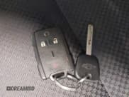 ✅ 2015 Chevrolet Silverado 2500HD LT • VIN: 1GC2KVEG0FZ527739 • Lot: 42731082. Wystawiony na IAAI z przebiegiem 301 898 mil. Bezpłatny archiwum sprzedaży aukcyjnych z USA i szczegółowy raport historii pojazdu na DreamBid. Zdjęcie 11.