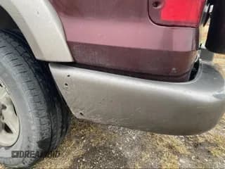 ✅ 2002 Isuzu Trooper S • VIN: JACDS58X727J02138 • Lot: 41455245. Listed on IAAI with 186,560 mi. Free auction sales archive from the USA and detailed vehicle history report at DreamBid. Image 6.