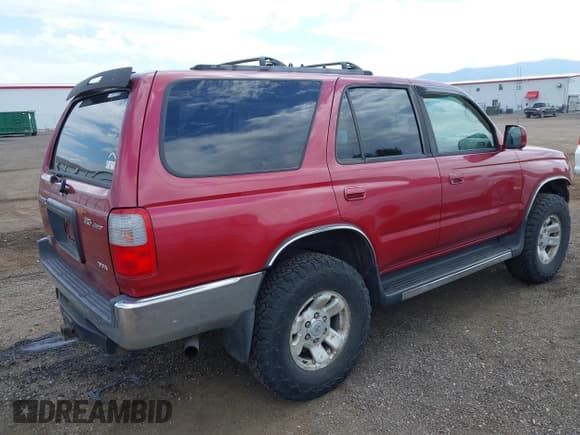 ✅ 1999 Toyota 4Runner SR5 • VIN: JT3HN86R4X0197049 • Lot: 42372592. Listed on IAAI with 254,110 mi. Free auction sales archive from the USA and detailed vehicle history report at DreamBid. Image 4.