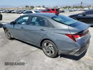 2025 Hyundai Elantra SEL Sport with VIN KMHLM4DG5SU011213, listed as a Copart auction lot 80863655 with 2,851 mi miles and Salvage title. Bid and sale history available at DreamBid. Image 2.