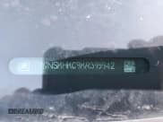 ✅ 2019 Chevrolet Suburban LT • VIN: 1GNSKHKC9KR395942 • Lot: 79017794. Wystawiony na Copart z przebiegiem 271 163 mil. Bezpłatny archiwum sprzedaży aukcyjnych z USA i szczegółowy raport historii pojazdu na DreamBid. Zdjęcie 13.