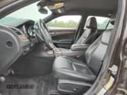 ✅ 2013 Chrysler 300 • VIN: 2C3CCAAG6DH626549 • Lot: 81672795. Listed on Copart with 200,656 mi. Free auction sales archive from the USA and detailed vehicle history report at DreamBid. Image 7.