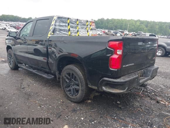 ✅ 2022 Chevrolet Silverado 1500 RST • VIN: 1GCUYEED7NZ149110 • Лот: 42373039. Опубликован ранее на IAAI с пробегом 37 452 миль. Бесплатный доступ к архиву аукционных продаж из США и подробный отчёт об истории автомобиля на DreamBid. Изображение 3.