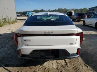 ✅ 2025 Kia K4 GT-Line • VIN: 3KPFW4DE3SE057647 • Lot: 83822165. Wystawiony na Copart z przebiegiem 9 262 mil. Bezpłatny archiwum sprzedaży aukcyjnych z USA i szczegółowy raport historii pojazdu na DreamBid. Zdjęcie 6.