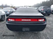 ✅ 2010 Dodge Challenger R/T Classic • VIN: 2B3CJ5DT6AH118905 • Lot: 41309360. Wystawiony na IAAI z przebiegiem Nie podano. Bezpłatny archiwum sprzedaży aukcyjnych z USA i szczegółowy raport historii pojazdu na DreamBid. Zdjęcie 15.