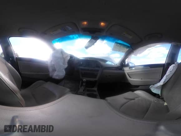 ✅ 2015 Hyundai Sonata Sport • VIN: 5NPE34AF8FH058084 • Lot: 43424662. Wystawiony na IAAI z przebiegiem Nie podano. Bezpłatny archiwum sprzedaży aukcyjnych z USA i szczegółowy raport historii pojazdu na DreamBid. Zdjęcie 17.