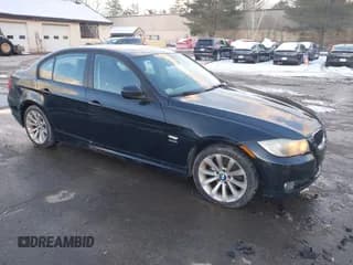 ✅ 2011 BMW 3 Series 328i xDrive • VIN: WBAPK5C57BF123563 • Lot: 43871477. Wystawiony na IAAI z przebiegiem 87 523 mil. Bezpłatny archiwum sprzedaży aukcyjnych z USA i szczegółowy raport historii pojazdu na DreamBid. Zdjęcie 1.