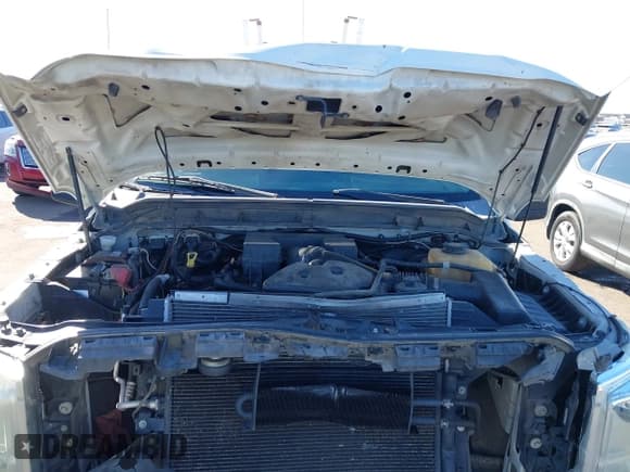 ✅ 2011 Ford F-250 XL • VIN: 1FDBF2A61BEC77909 • Lot: 43633747. Listed on IAAI with 242,631 mi. Free auction sales archive from the USA and detailed vehicle history report at DreamBid. Image 10.