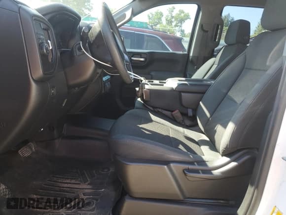 ✅ 2019 Chevrolet Silverado 1500 Work Truck • VIN: 1GCPWAEH2KZ418205 • Lot: 69665385. Wystawiony na Copart z przebiegiem 89 994 mil. Bezpłatny archiwum sprzedaży aukcyjnych z USA i szczegółowy raport historii pojazdu na DreamBid. Zdjęcie 7.