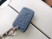 ✅ 2022 Land Rover Defender X-Dynamic HSE • VIN: SALE37RU8N2099697 • Lot: 42232267. Listed on IAAI with 35,863 mi. Free auction sales archive from the USA and detailed vehicle history report at DreamBid. Image 11.