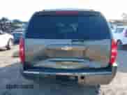 2011 Chevrolet Tahoe LTZ с VIN 1GNSKCE02BR397679, выставлен на аукционе IAAI как лот 42020606 с пробегом 188 056 миль миль и . История ставок и продаж доступна на DreamBid. Изображение 17.