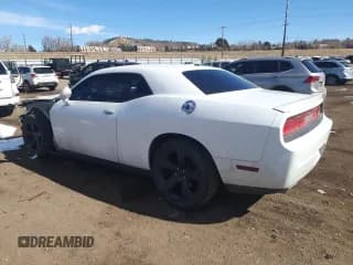 ✅ 2013 Dodge Challenger SXT • VIN: 2C3CDYAG7DH663308 • Lot: 45725915. Wystawiony na Copart z przebiegiem 124 184 mil. Bezpłatny archiwum sprzedaży aukcyjnych z USA i szczegółowy raport historii pojazdu na DreamBid. Zdjęcie 2.