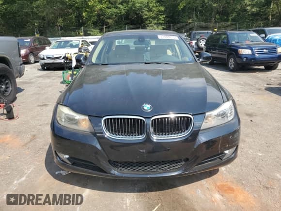 ✅ 2011 BMW 3 Series 328i • VIN: WBAPH7C56BE461830 • Lot: 71489815. Wystawiony na Copart z przebiegiem 211 701 mil. Bezpłatny archiwum sprzedaży aukcyjnych z USA i szczegółowy raport historii pojazdu na DreamBid. Zdjęcie 5.